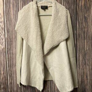 Romeo + Juliet Couture Ivory Sherpa Sweater Jacket